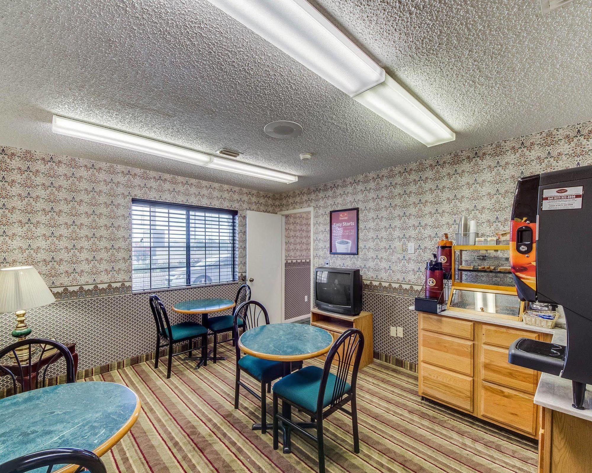Econo Lodge Falfurrias Hwy 281 Exterior foto
